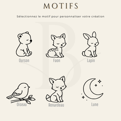 Plaque prénom décorative à suspendre en bois clair